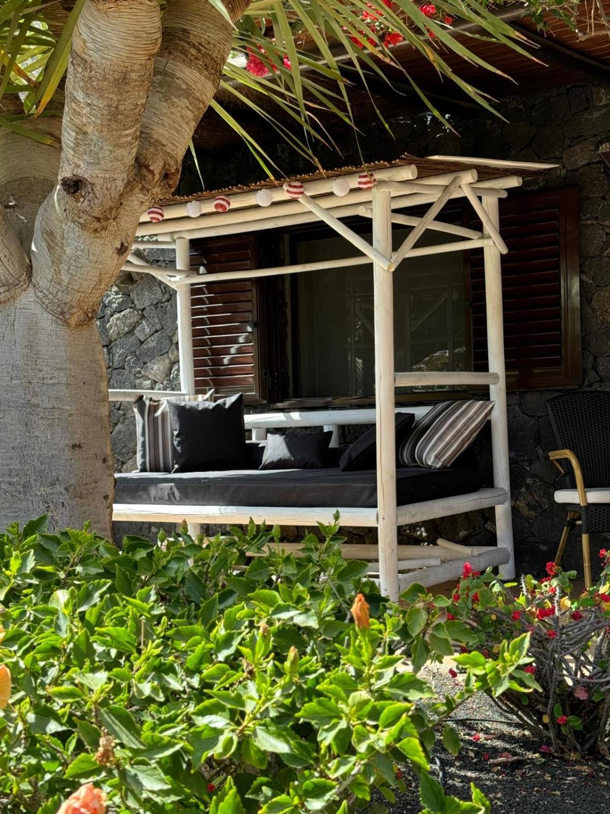 Castillo Lanzarote Villa Bailey - Luxury Villa - Pet Friendly With Heated Pool La Asomada  Bagian luar foto