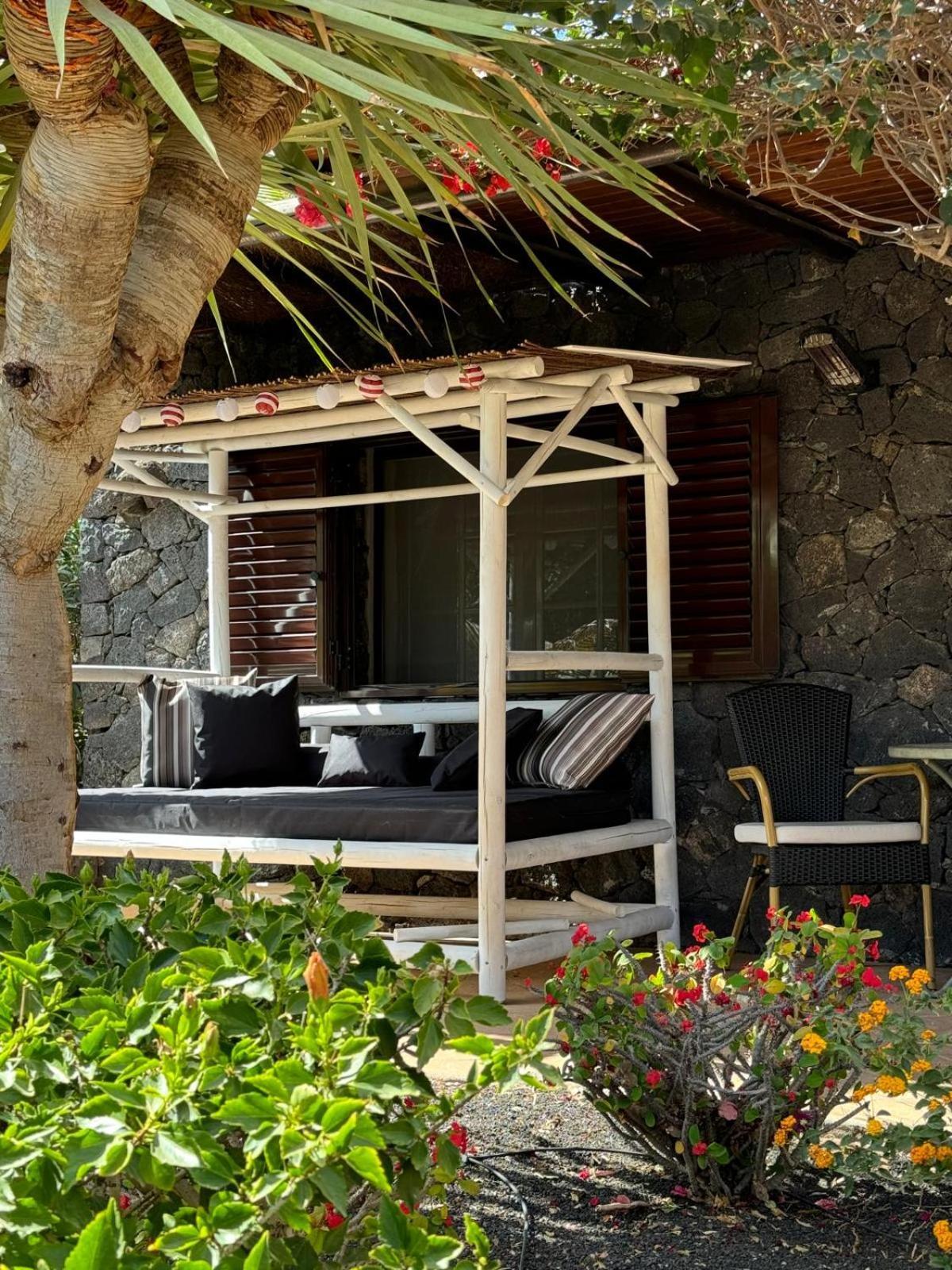 Castillo Lanzarote Villa Bailey - Luxury Villa - Pet Friendly With Heated Pool La Asomada  Bagian luar foto
