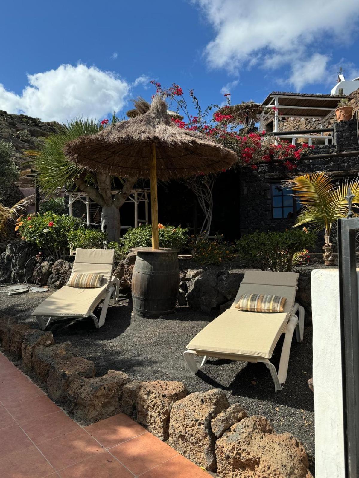 Castillo Lanzarote Villa Bailey - Luxury Villa - Pet Friendly With Heated Pool La Asomada  Bagian luar foto