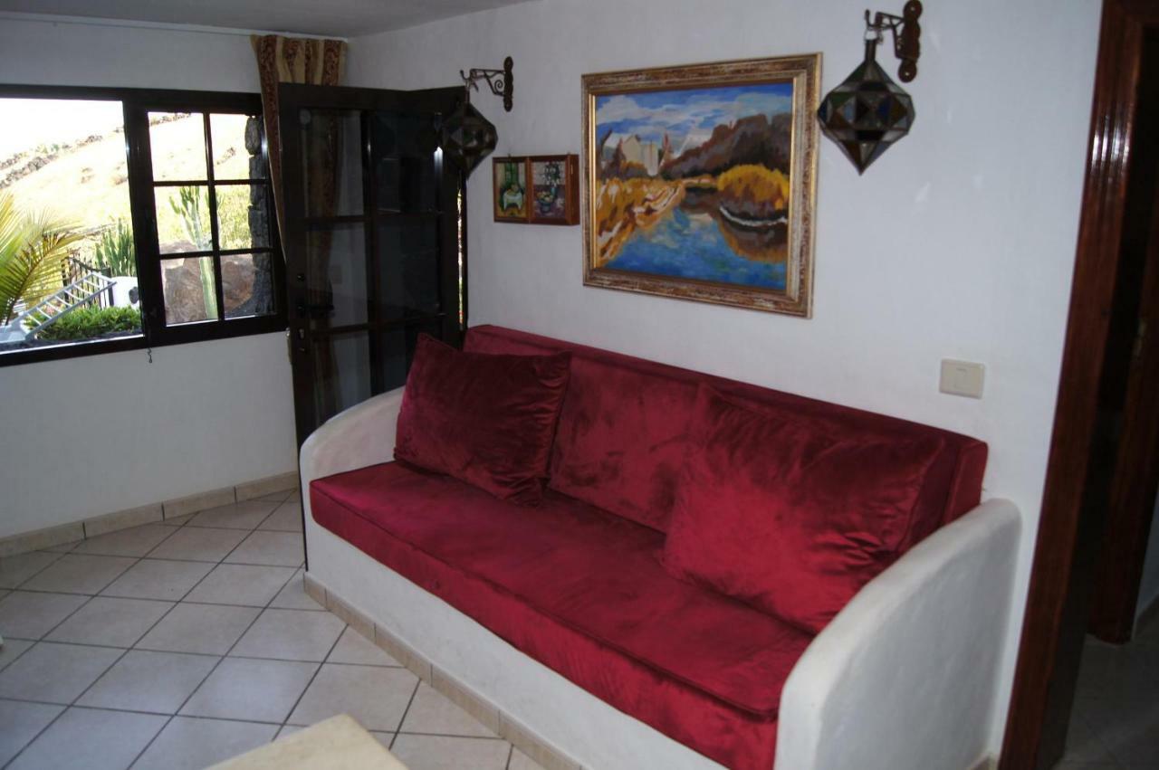 Castillo Lanzarote Villa Bailey - Luxury Villa - Pet Friendly With Heated Pool La Asomada  Bagian luar foto