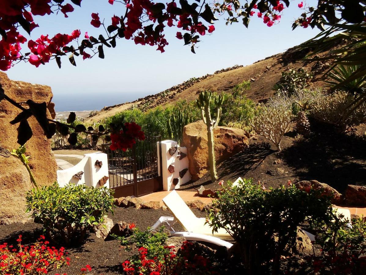 Castillo Lanzarote Villa Bailey - Luxury Villa - Pet Friendly With Heated Pool La Asomada  Bagian luar foto